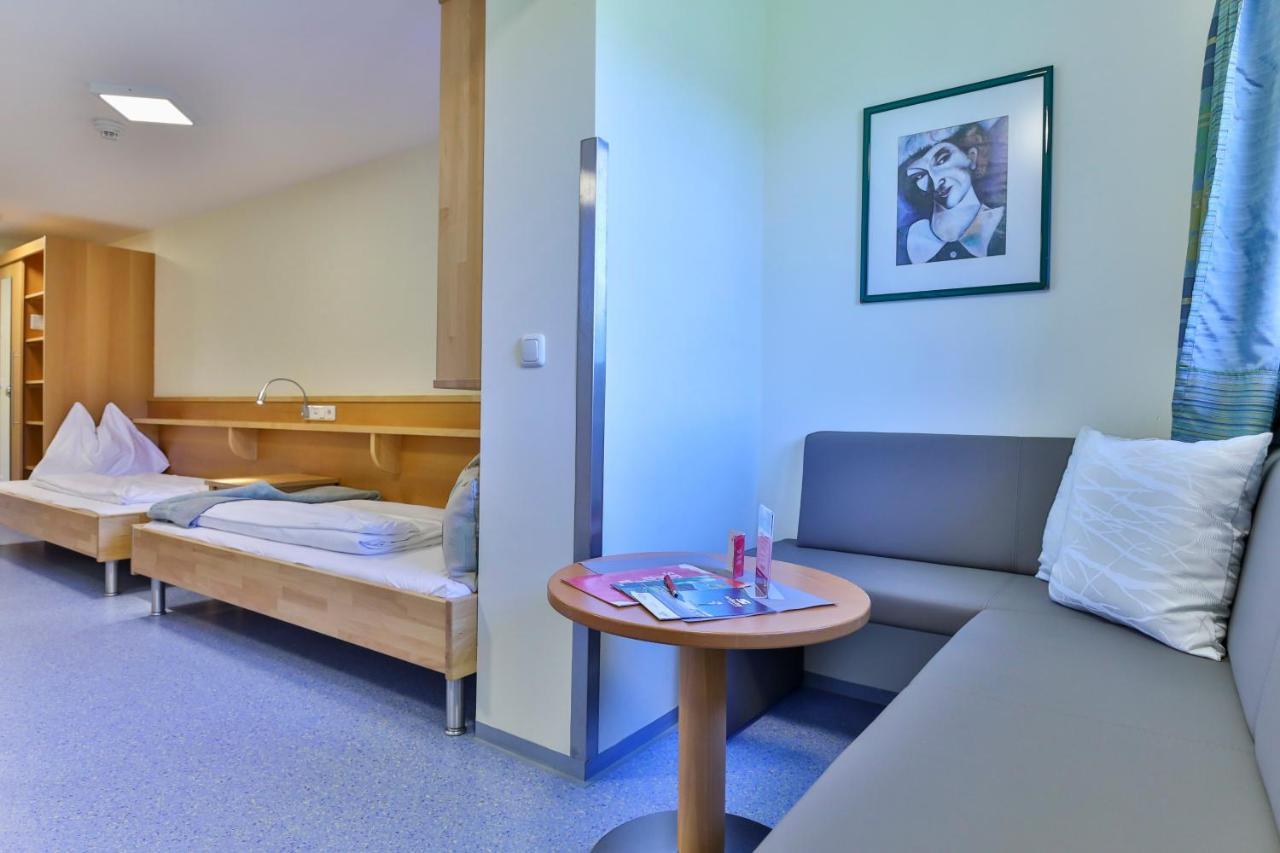 Jugendhotel Bachlehen Und Johanneshof ラートシュタット エクステリア 写真