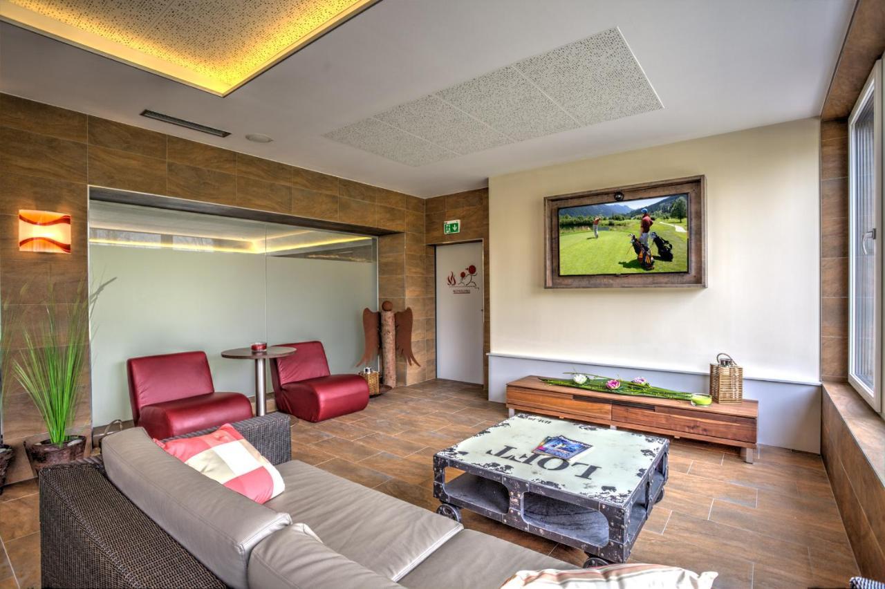 Jugendhotel Bachlehen Und Johanneshof ラートシュタット エクステリア 写真